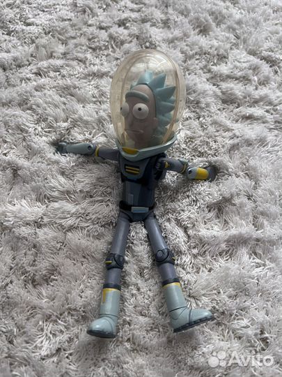 Экшн-фигурка Rick And Morty: Space Suit Rick