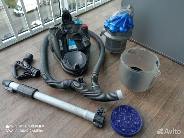 Пылесос Dyson на запчасти