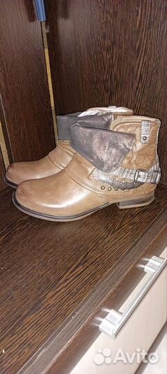 Полуботинки 38