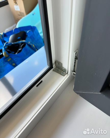 Ремонт пластиковых окон. Ремонт окон. Стекла