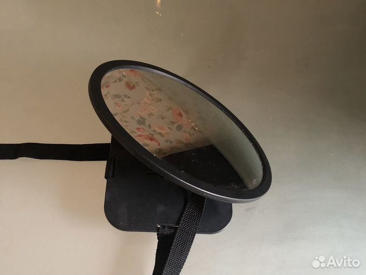 Зеркало детское в машину