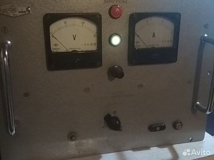 Выпрямитель 220 /30 вольтметр