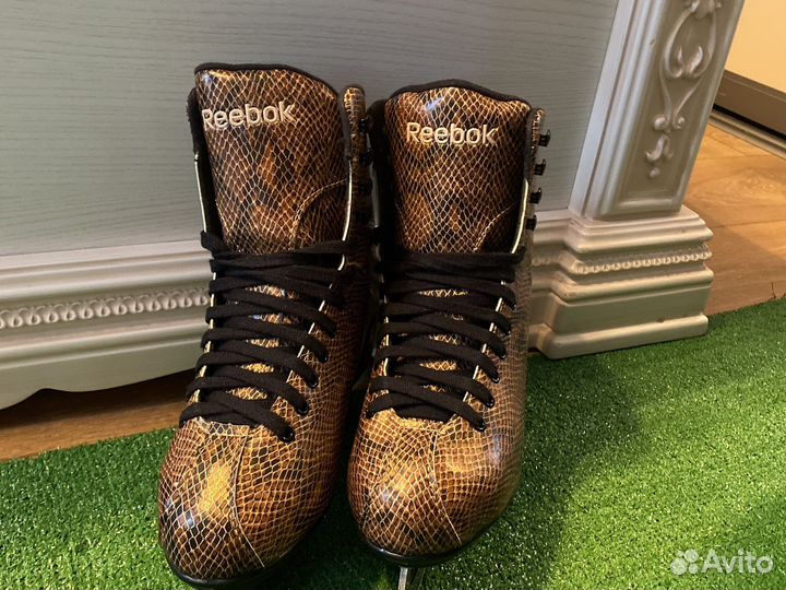 Коньки женские