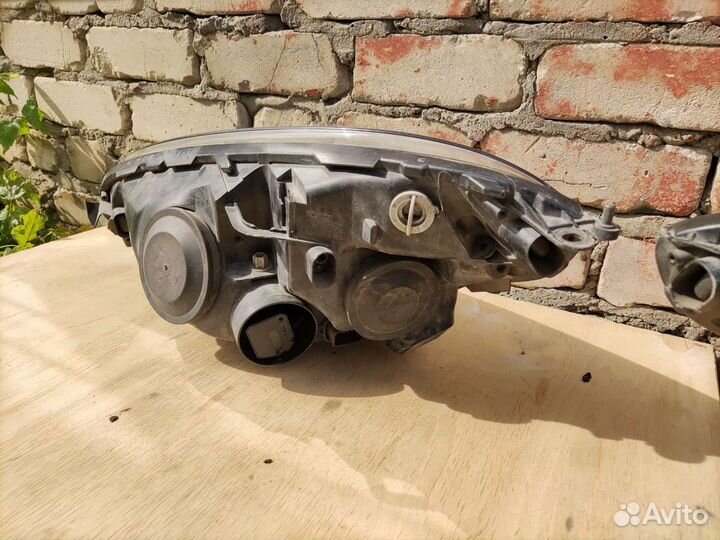 Фары передние Citroen C4 Picasso grand Picasso