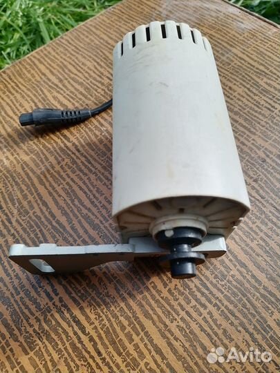 Ножной электропривод швейной машины