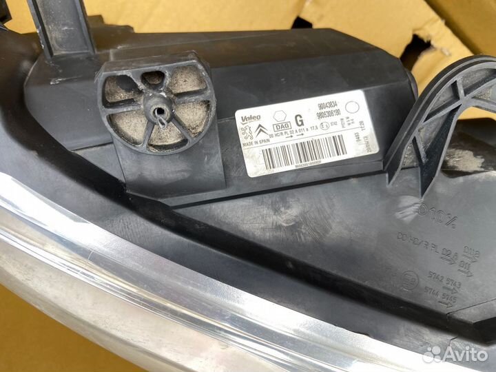 Фара левая citroen berlingo 2013