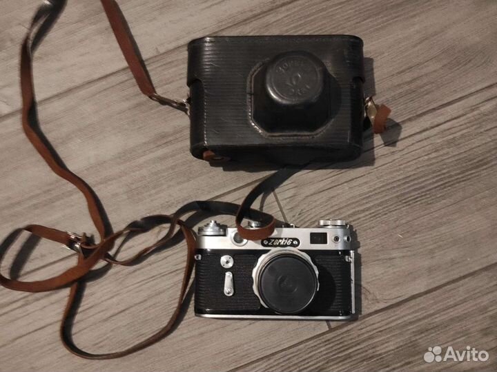 Плёночный дальномерный фотоаппарат Зоркий-6