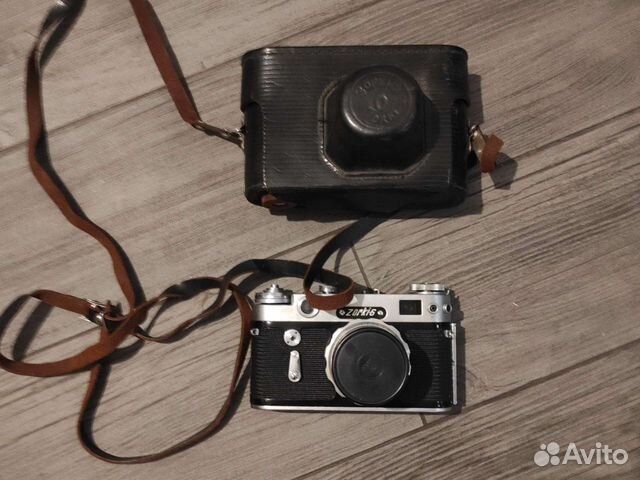 Плёночный дальномерный фотоаппарат Зоркий-6