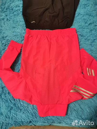 Костюм спортивный