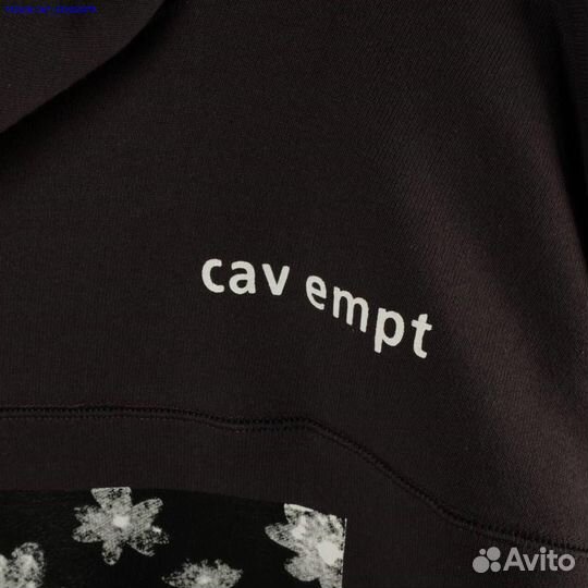 Уникальное худи Cav Empt: выделяйся из толпы