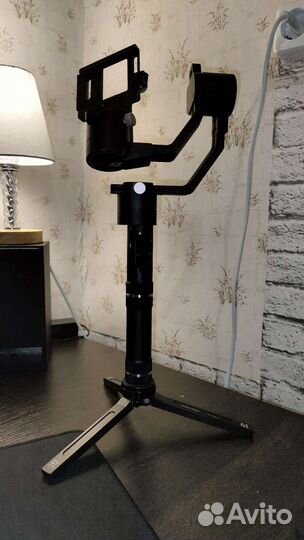 Электронный стабилизатор Zhiyun crane plus