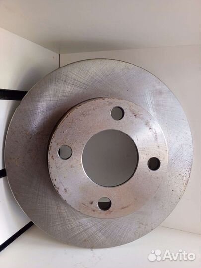 Диски тормозные передние Delphi Bg2215