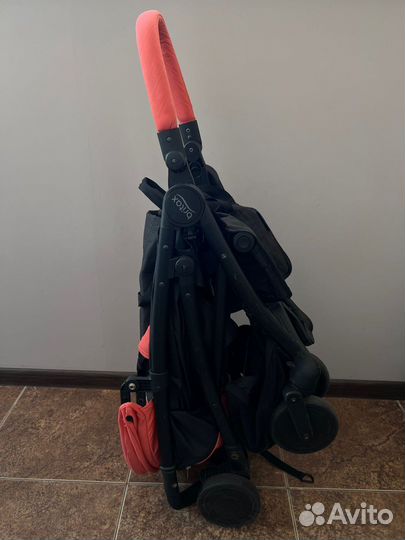 Детская прогулочная легкая коляска