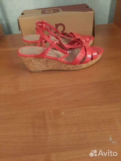 Босоножки женские разные
