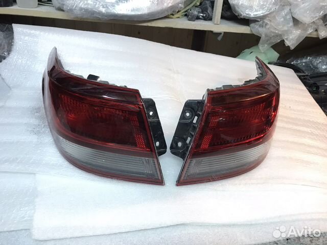 Фонарь левый и правый Kia Rio 4 рестайл
