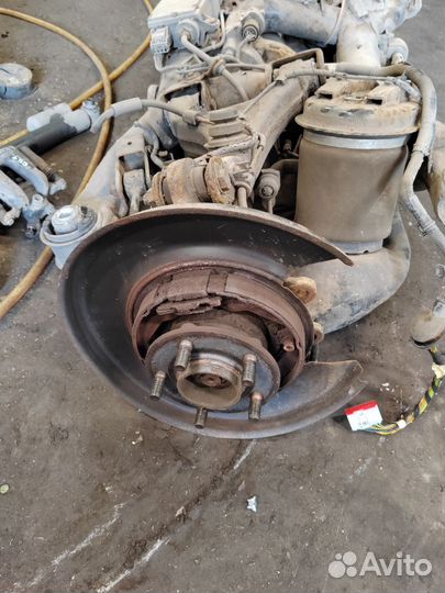 Задние поворотные кулаки Range Rover 3