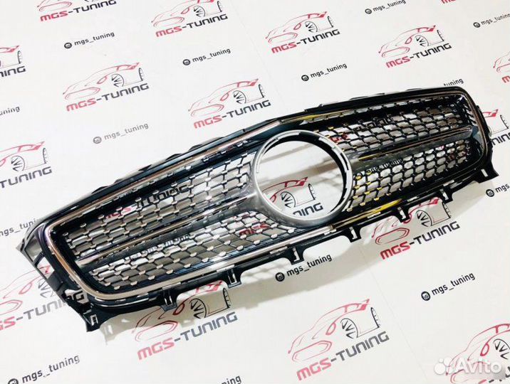 Решетка радиатора CLS W218 Diamond Silver 10-14