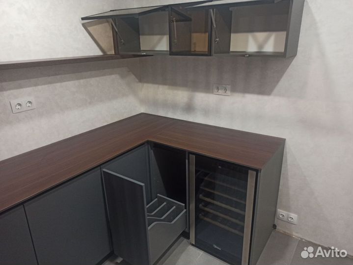 Мебель на заказ: кухни, шкафы