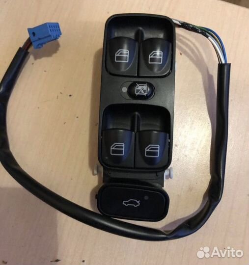 Блок управления стеклоподъемниками