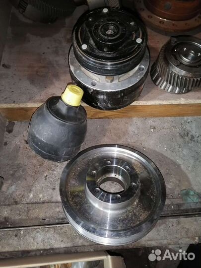 Распредвалы agco 836866054