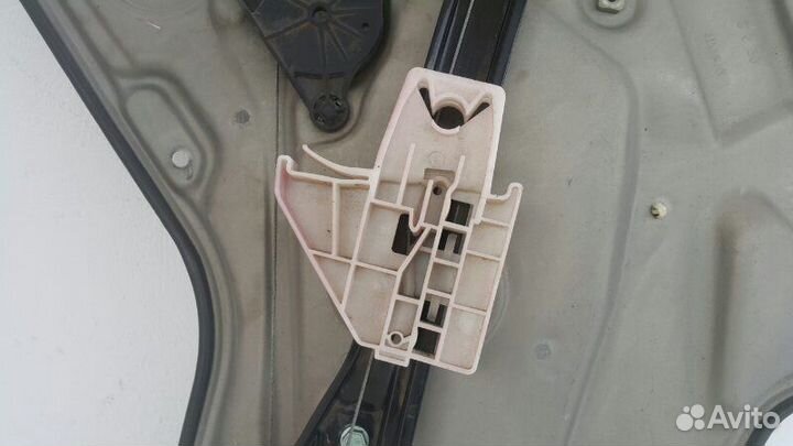 Стеклоподъемник задний левый Skoda Octavia A5 1Z