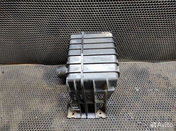 Абсорбер воздушного фильтра Mazda 6 GG 2002-2005