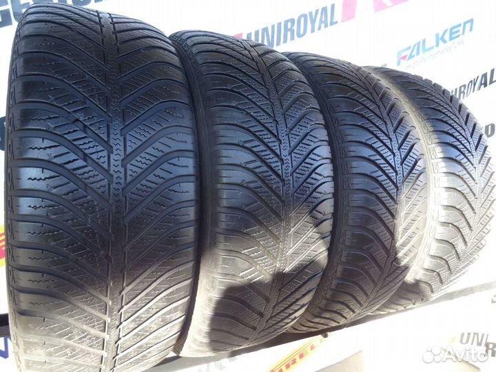 Goodyear Vector 4Seasons 215/60 R16