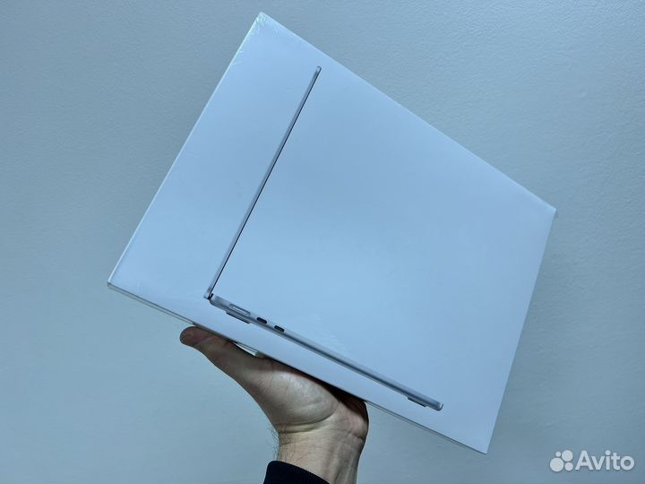 Новый Apple. MacBook 13.6 Air M2 8/512gb+рус.клави