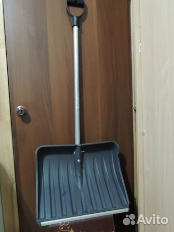 Лопата для снега алюминиевая