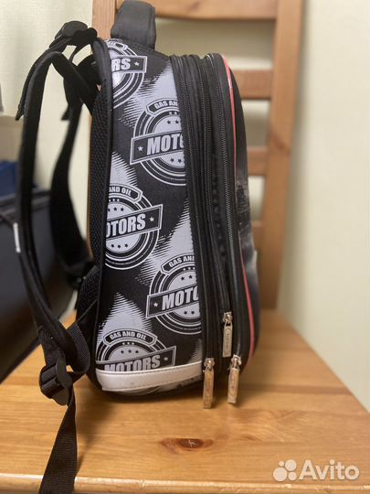 Школьный рюкзак