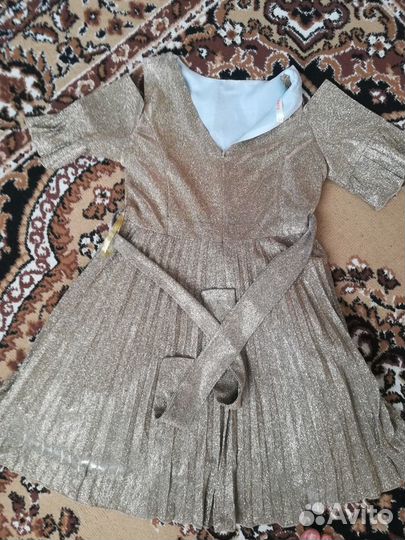 Красивое платье для девочки