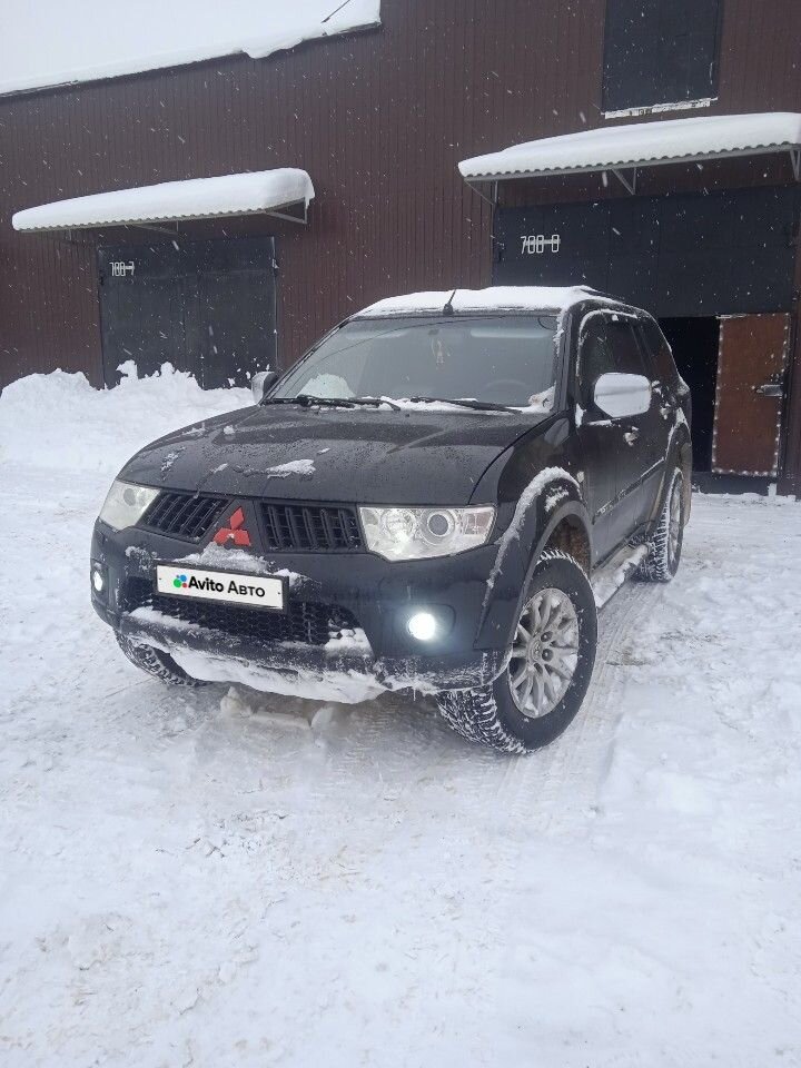 Mitsubishi Pajero Sport: фото владельца