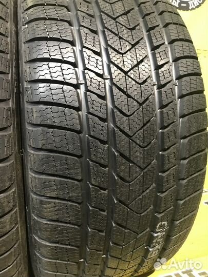 Pirelli Winter Sottozero 3 245/45 R19 и 275/40 R19 102V