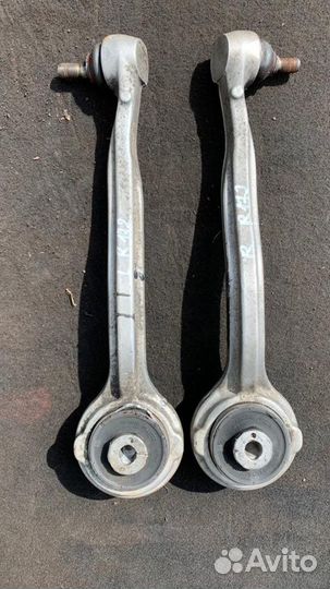 Продольный рычаг верхний mercedes R172 A2043304311