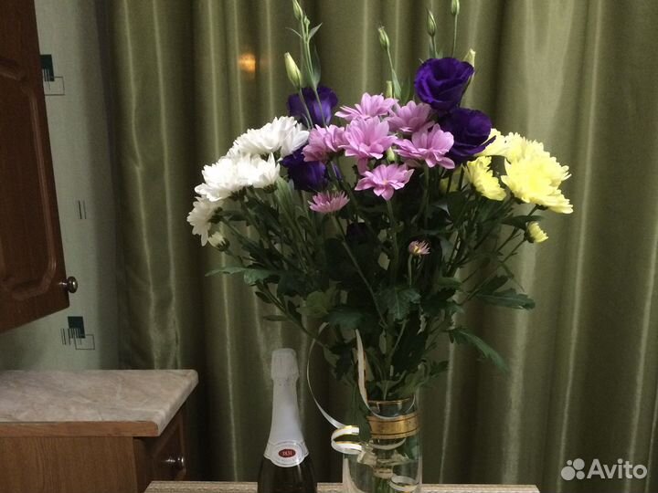 Зелётые темные шторы