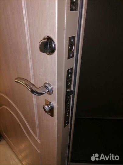 Замена, Установка замков Ремонт-Дверей-Замков