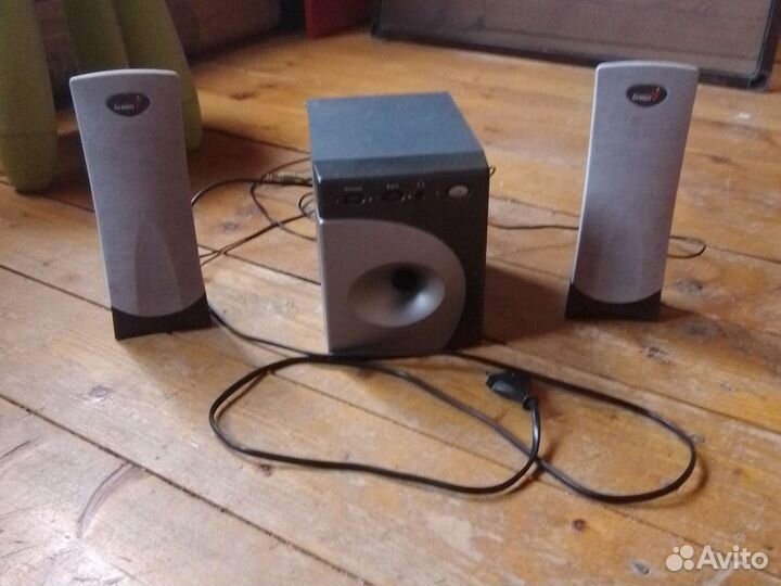 Колонки для компьютера с сабвуфером