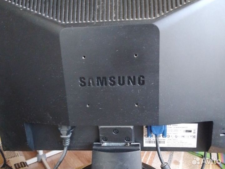Монитор Samsung 17