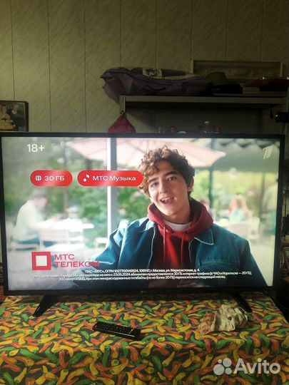 Телевизор со SMART tv lg 49 дюймов