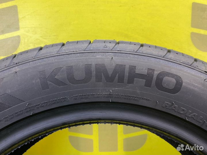 Kumho Ecsta HS52 215/65 R17 103V