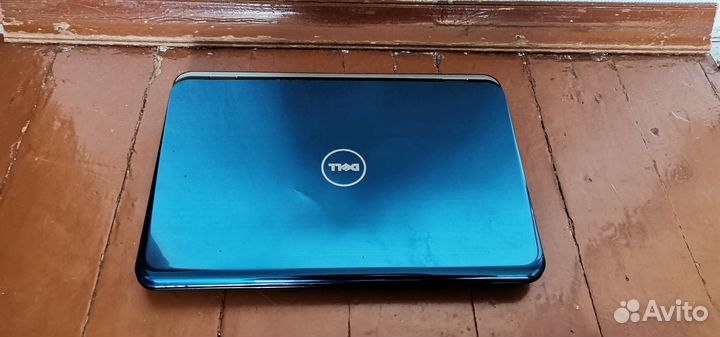 Ноутбук dell inspiron m5010