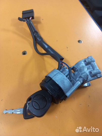 Замок зажигания Лада Калина 1