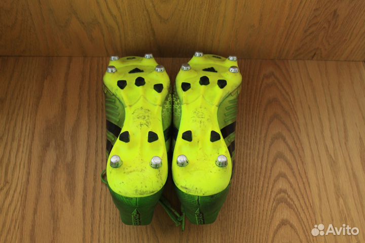 Футбольные бутсы Adidas Predator