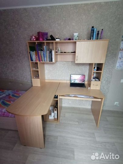 Стол компьютерный офисный угловой бу