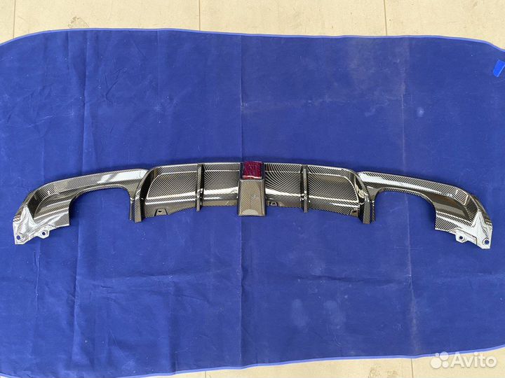 Диффузор LED карбон 2х2 BMW F30