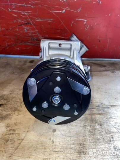 Компрессор кондиционера Opel Astra H Z18XER