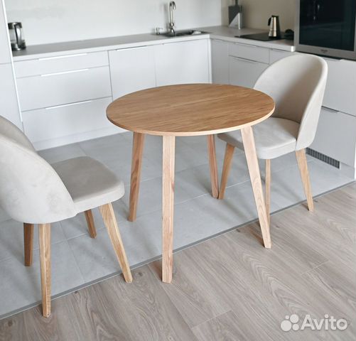 Раздвижной круглый стол деревянный