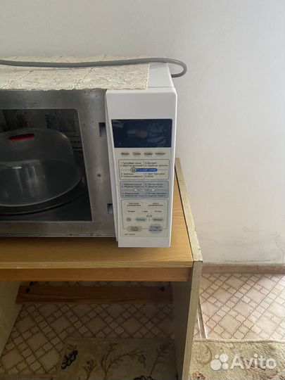 Микроволновая печь