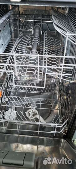 Встраиваемая посудомоечная машина Electrolux