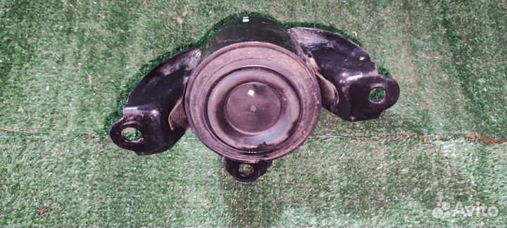 Подушка двигателя Kia Rio